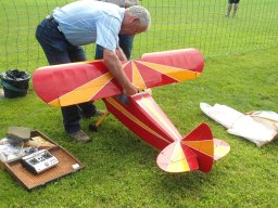 120708-mfg-tag-der-offenen-tuer-melissa-01957